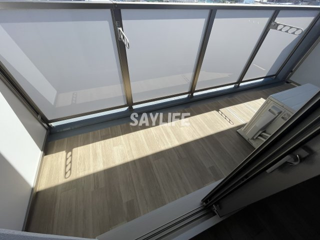プレリス北巽駅前ラバルスのバルコニー