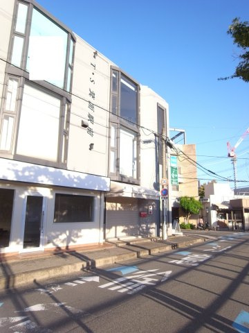 箕面市箕面１丁目の店舗事務所