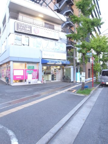 茨木市東奈良３丁目の店舗事務所