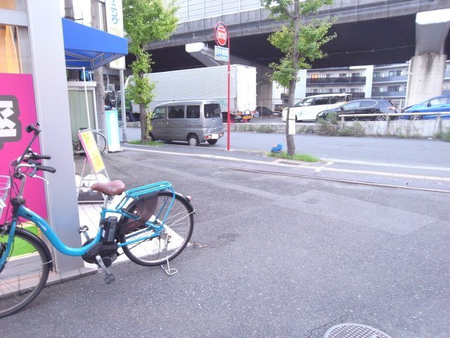茨木市東奈良３丁目の店舗事務所