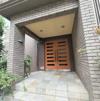 【エントランス】 | ウイルステージ