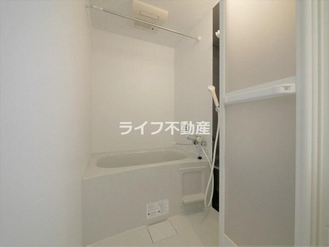 ハーモニーテラス大今里南Ⅱの浴室|落ち着いた空間のお風呂です