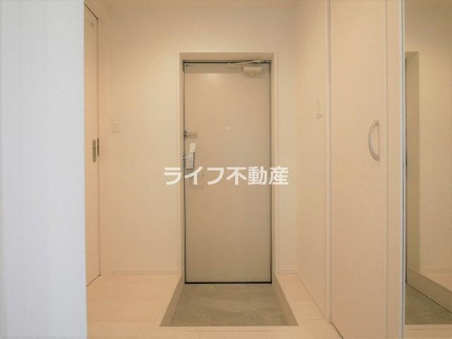 ハーモニーテラス大今里南Ⅱの玄関|毎日通る玄関はこちらです