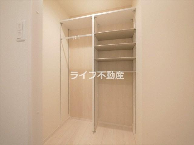 ハーモニーテラス大今里南Ⅱの収納|大きなものも収納できそうです
