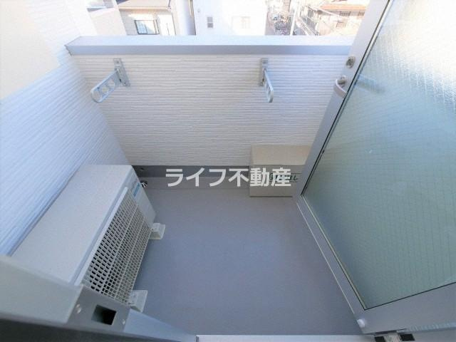 ハーモニーテラス大今里南Ⅱのバルコニー|外からの目が気にならないバルコニーで洗濯物が干せます