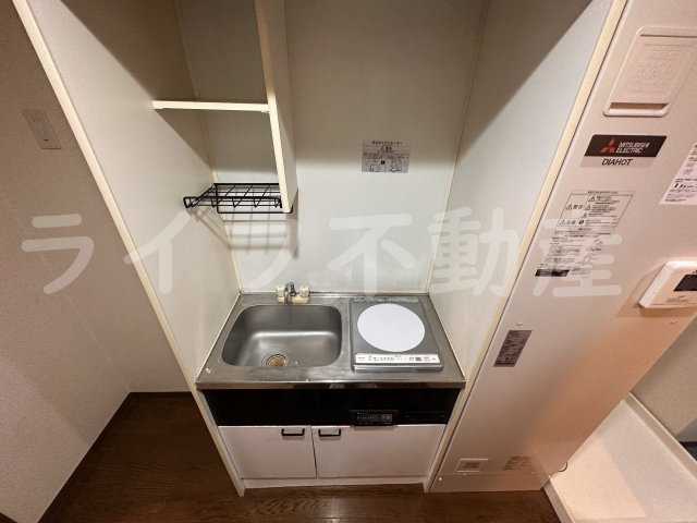 フォレスト今里のキッチン|コンパクトなキッチンで掃除もラクラク