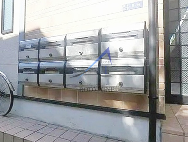 アーバンプレイス東新宿ⅡーＡのその他共用部分|集合ポストです。