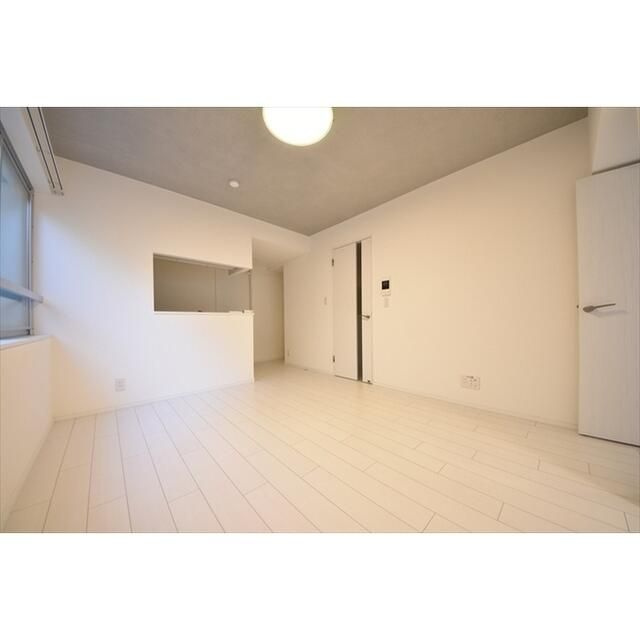 ＣＡＳＡ　ＰＩＡＺＺＡ　桜新町の居間・リビング|ゆったり過ごせる居間です