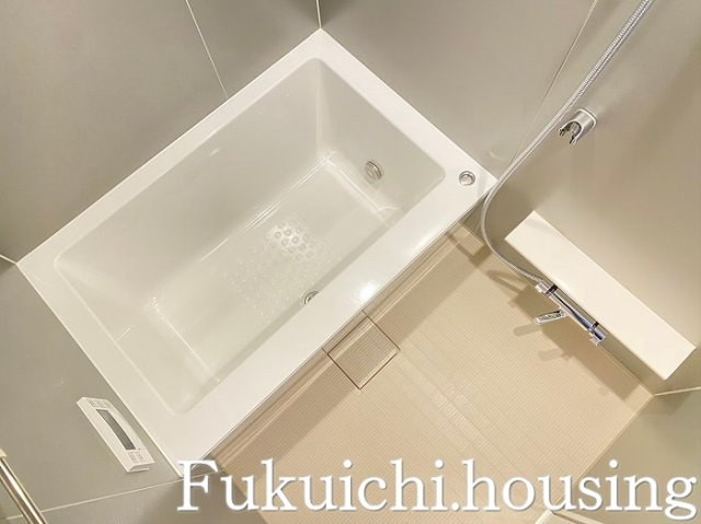 ミュージションプラス世田谷経堂の浴室