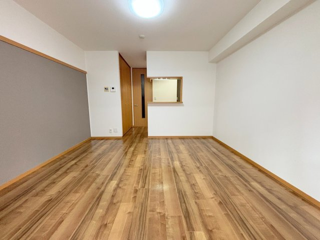 クレール豊里の居間・リビング