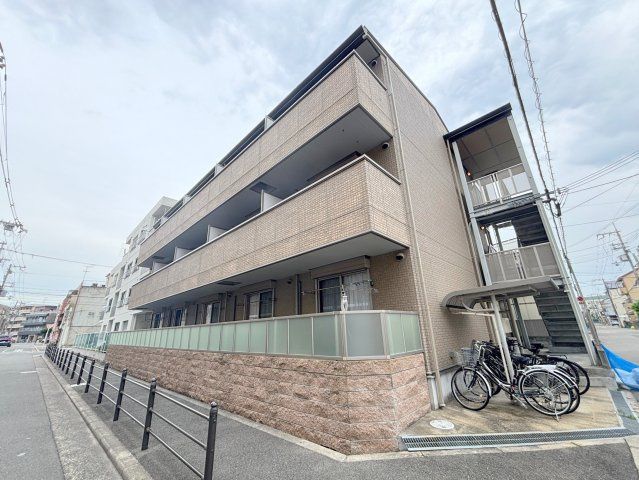 クレール豊里の外観