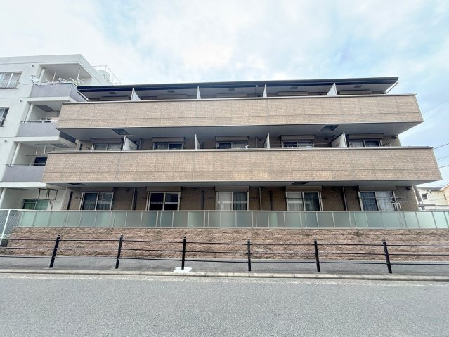 クレール豊里の外観