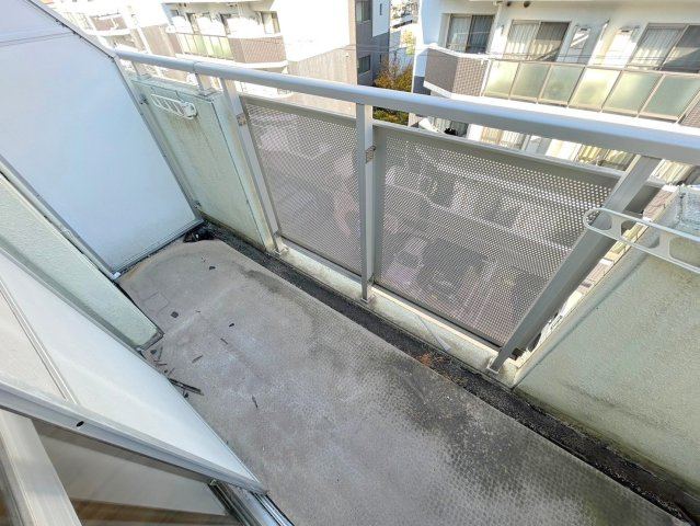 メゾンエトワルのバルコニー