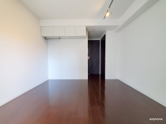 SERENiTE本町エコート　仲介手数料無料の洋室