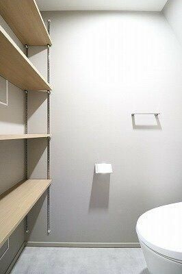 ＭｉＮｏ三軒茶屋のトイレ|落ち着いたトイレです