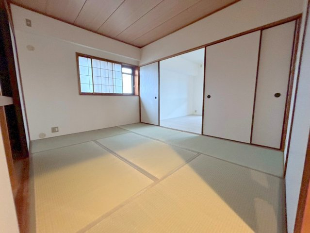 マインズ・コム神崎川の和室