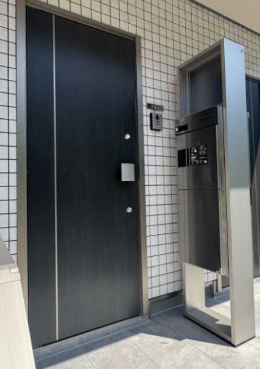 快適空間奏　ペット相談　新築　ネット無料の玄関