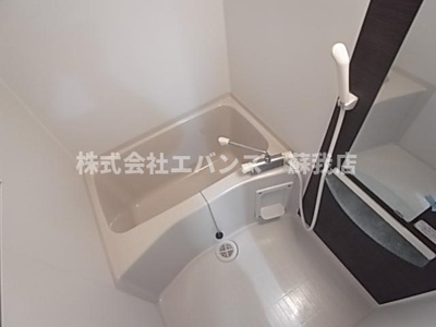 【浴室】 | リブリ・エレメント | 日々の疲れを癒すお風呂付です