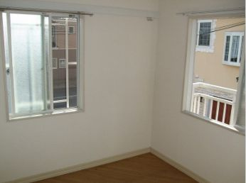 【居間・リビング】 | キャッスル星野B | リビングです　※参考写真です