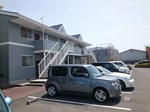 ロマネ・コンティⅡの駐車場