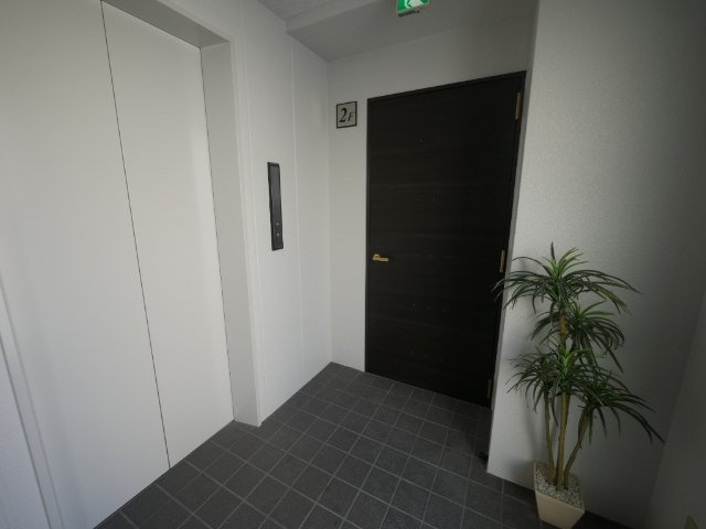 池田ビルのエントランス
