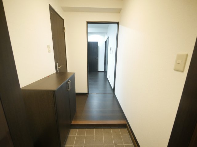 池田ビルの玄関