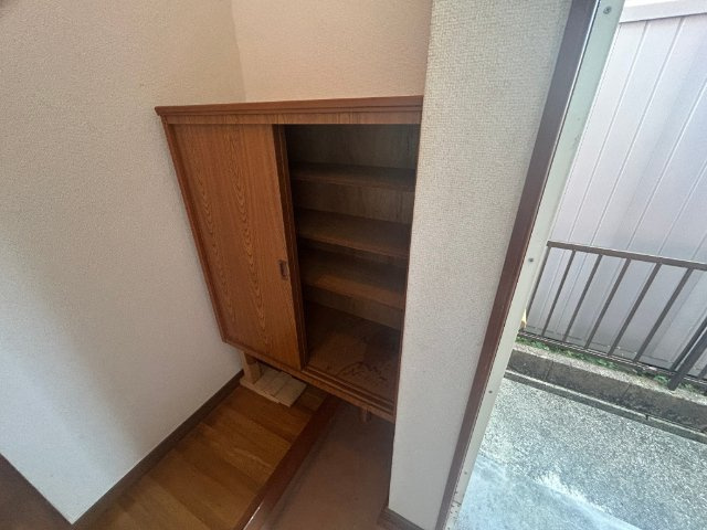 ツインズ白石有福壱番館の玄関