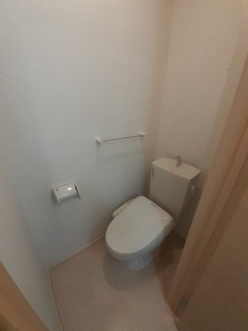 アリエッタⅠのトイレ|清潔感のあるトイレです