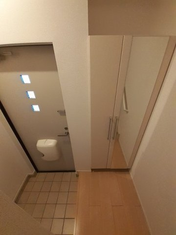 コンフォリアⅠの玄関|きれいな玄関です