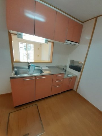 メゾン・アンソレイエ　Ⅱのキッチン|お料理しやすいキッチンです