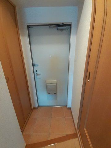 ラ・シャンスの玄関|収納もある玄関です