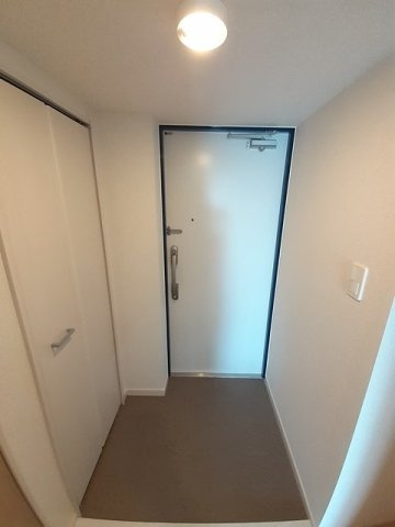 グランシャトル　高崎の玄関|明るい玄関です