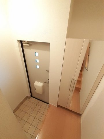 ルストパラディⅠの玄関|毎日通る玄関はこちらです