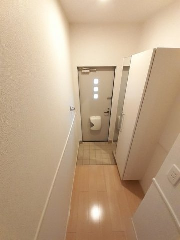 グランツの玄関|収納もある玄関です