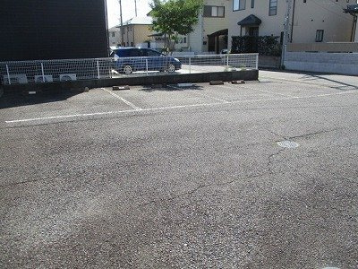 レオパレスセレッソの外観|外観は落ち着いています