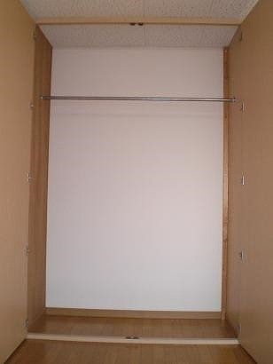 レオパレスプリエールの内装|きれいな内装です