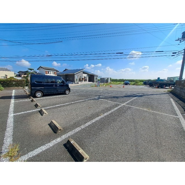 ハーヴェスト玉村の駐車場|駐車スペースもあります