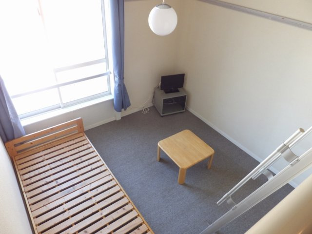 レオパレスＯＴＳＵＫＡの居間・リビング|使いやすい居間です