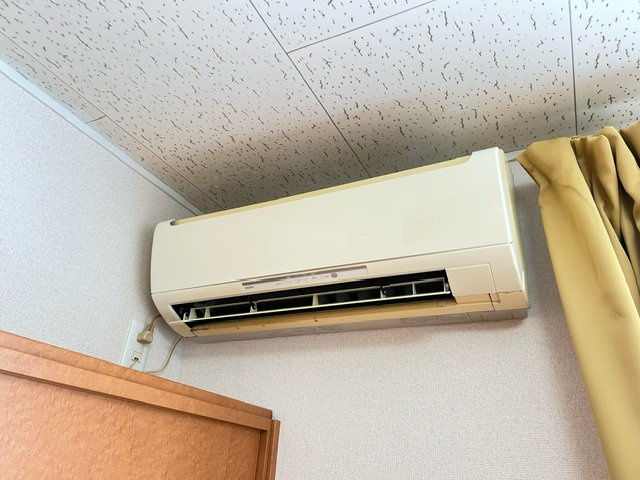 レオパレスメイゾンうすいの浴室|お風呂で日々の疲れを落としましょう
