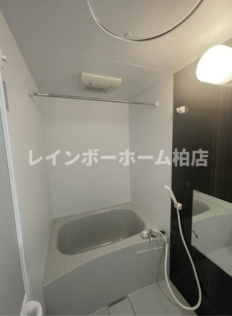 特典：仲介手数料が無料です!!の浴室|きれいなお風呂です