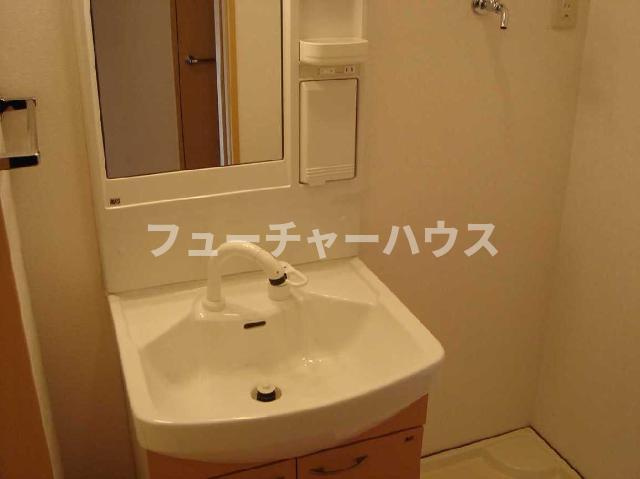 クレセント（ＣＲＥＳＣＥＮＴ）のキッチン|キッチン