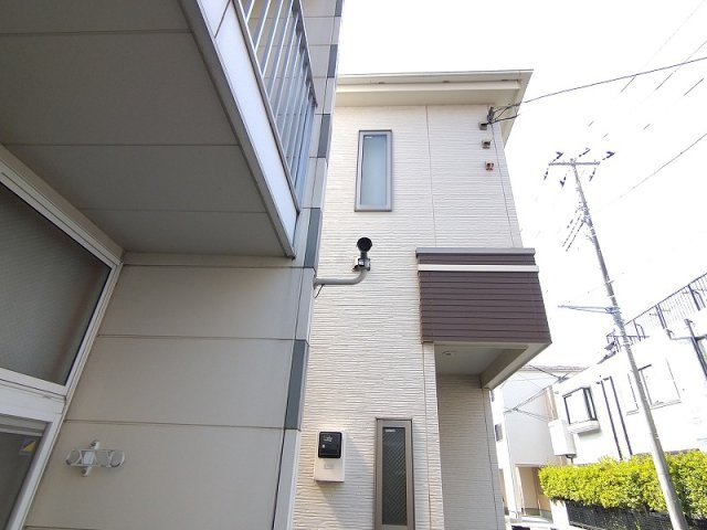 レオパレスペルア高津のその他|防犯カメラ設置