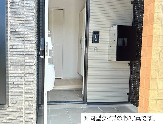ルミエールの玄関