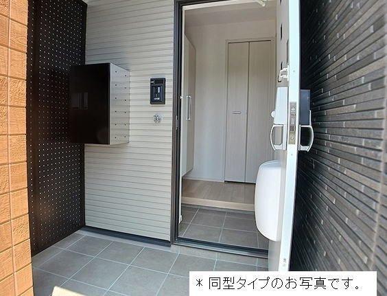 ルミエールの玄関