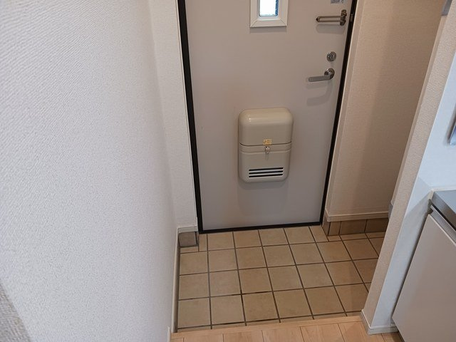 エテルノエスの玄関