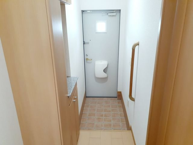 ブリアンの玄関