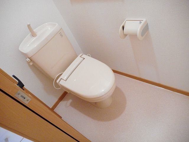 ベル　ソレイユＢのトイレ