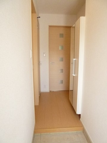 ウェールの玄関