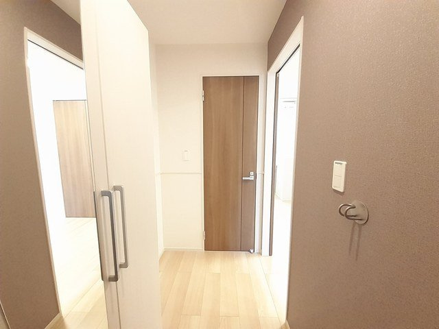 サピュイエ瑞穂の玄関