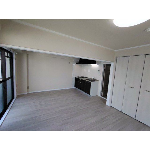 アレグレットフレールの居間・リビング